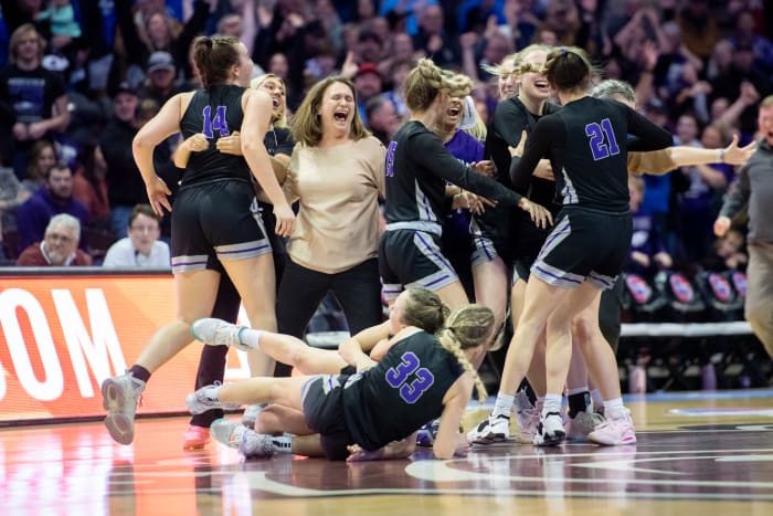 The Fair Grove Eagles won the Missouri Class 3 championship.